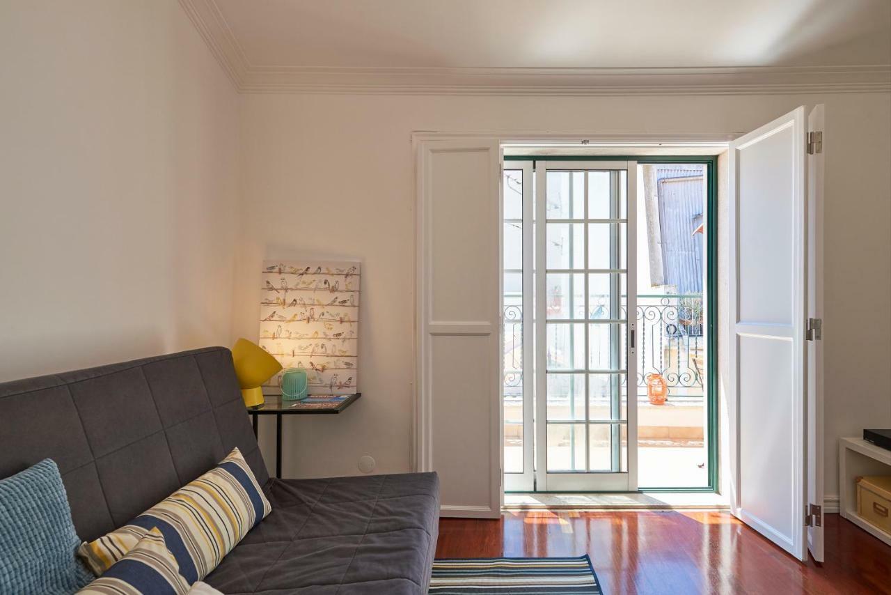 Cozy Apartment In Historic Center With Terrace Lisboa Ngoại thất bức ảnh